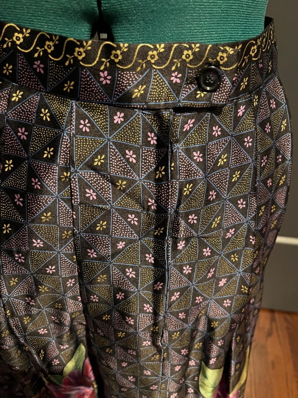 Rare Vintage Renate Dorrer Mexico 100% Silk Pleated Floral Border Midi Maxi Skir - Picture 2 of 5